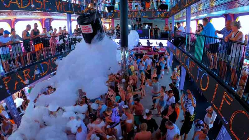 alanya pirate boat foam party